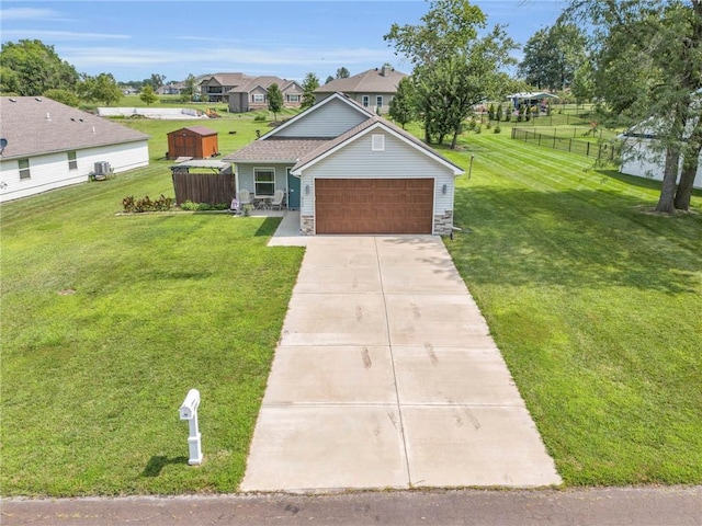 view of front of property with a front yard