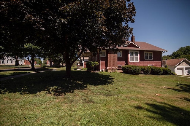 view of front of house with a front yard