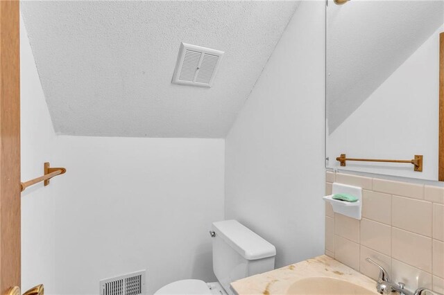 10025 Century Ln, Lenexa, KS 66215 - photo 20