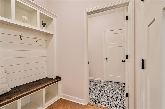 mudroom featuring light tile patterned floors