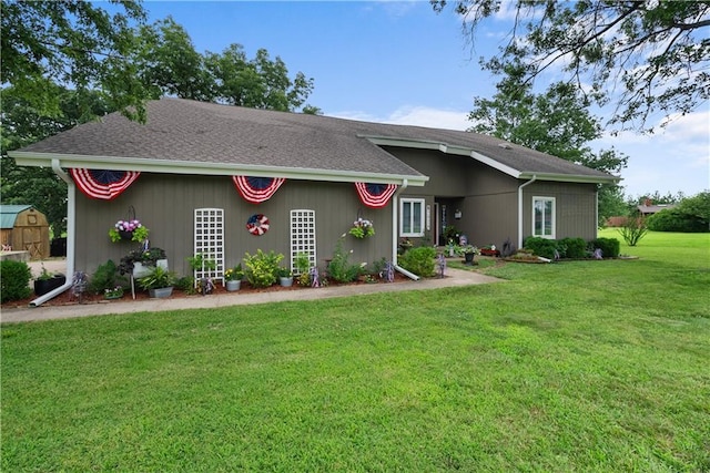 2924 Crown Dr, Independence, KS 67301 - single story home with a front lawn and roof with shingles