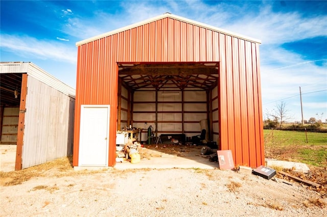 view of outdoor structure