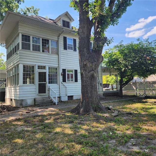 view of front of house