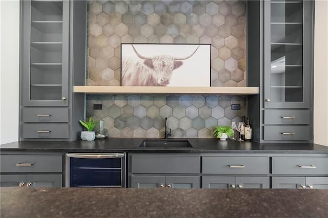 12484 S Barth Rd, Olathe, KS 66061 - indoor wet bar with wine cooler and backsplash
