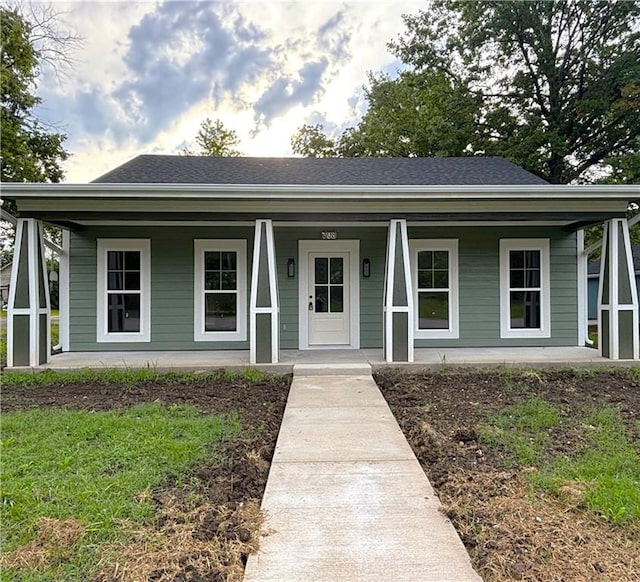 bungalow-style house with a porch