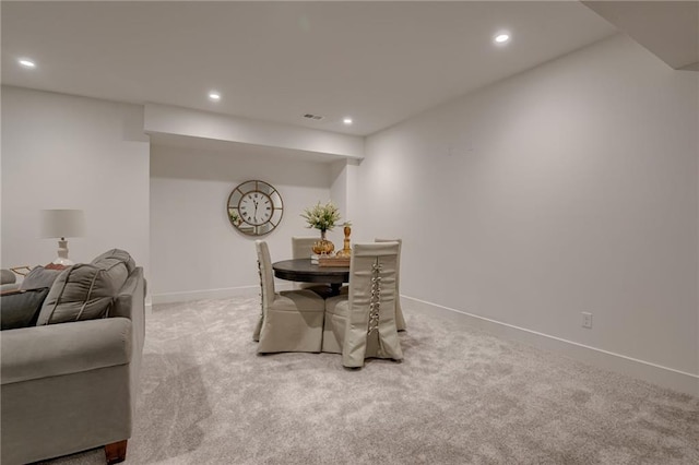 4805 NE 62nd St, Kansas City, MO 64119 - carpeted dining room featuring recessed lighting