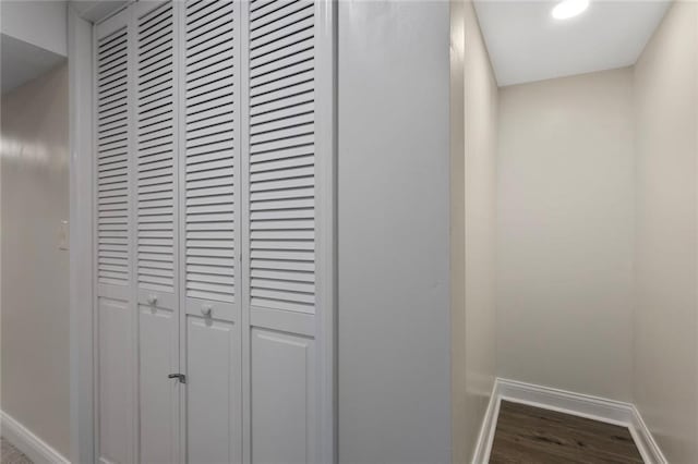 interior details featuring recessed lighting, baseboards, and wood finished floors