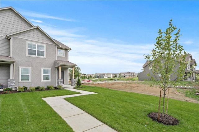 16993 W 164th Ter, Olathe, KS 66062 - view of grassy yard featuring a residential view
