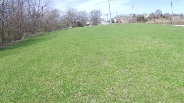 814 Belton Ave, Belton, MO 64012 - photo 2