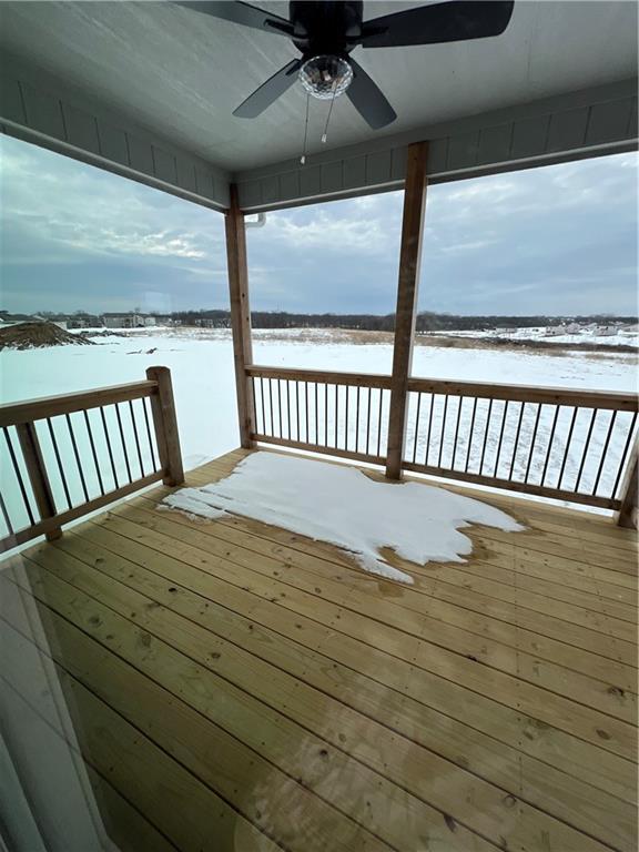 dock area featuring a wooden deck