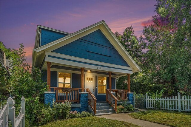 view of front of house with a porch