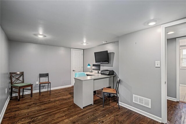 2937 Paseo Blvd, Kansas City, MO 64109 - office with dark wood-style floors and baseboards