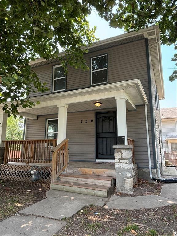 view of front of home featuring covered porch