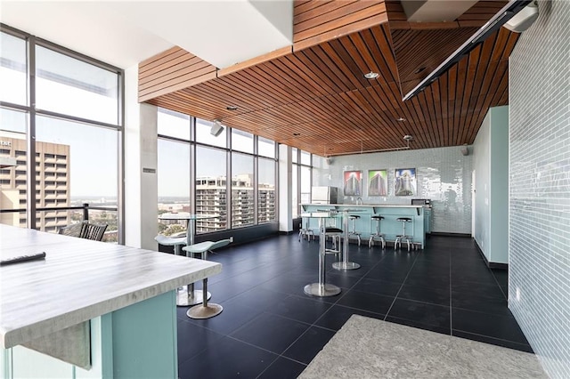 700 E 8th St Unit 11P, Kansas City, MO 64106 - building lobby featuring floor to ceiling windows