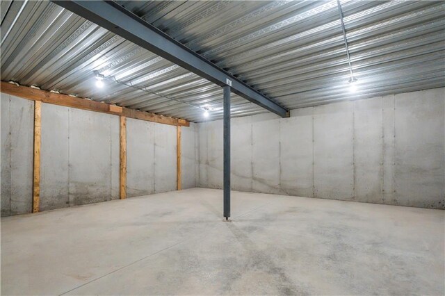 1816 NE Lashbrook Cir, Lees Summit, MO 64086 - view of unfinished basement