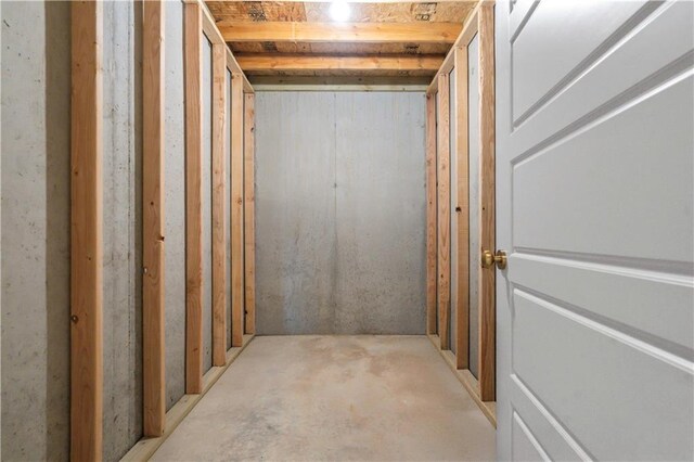 1816 NE Lashbrook Cir, Lees Summit, MO 64086 - view of storage room