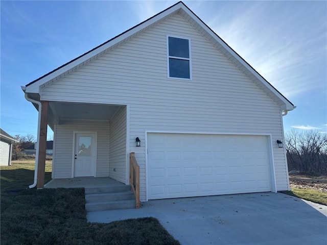 view of front facade with a garage