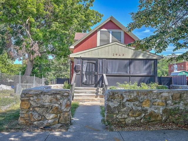 view of front of house