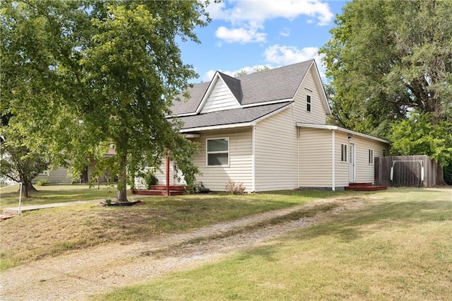 exterior space featuring a lawn