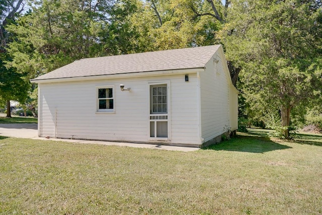 exterior space with a lawn