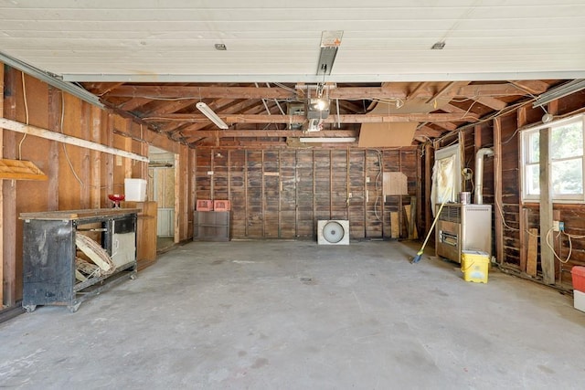 1040 Stone Ave, Independence, MO 64055 - garage with a garage door opener