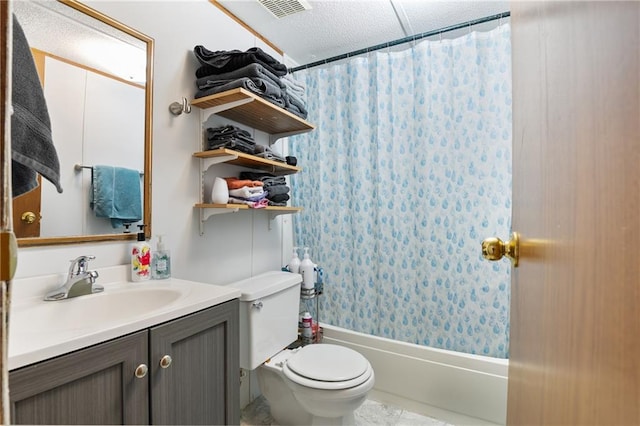 bathroom featuring toilet, shower / bath combo, visible vents, and vanity