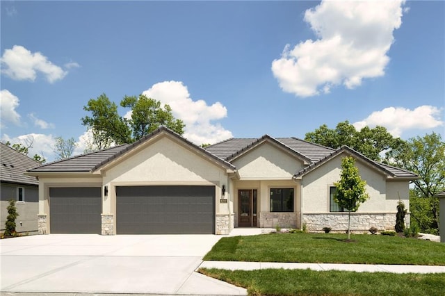 8200 Westlake Dr, Parkville, MO 64152 - photo 1