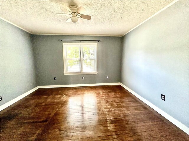 unfurnished room featuring a textured ceiling, crown molding, ceiling fan, and hardwood / wood-style floors