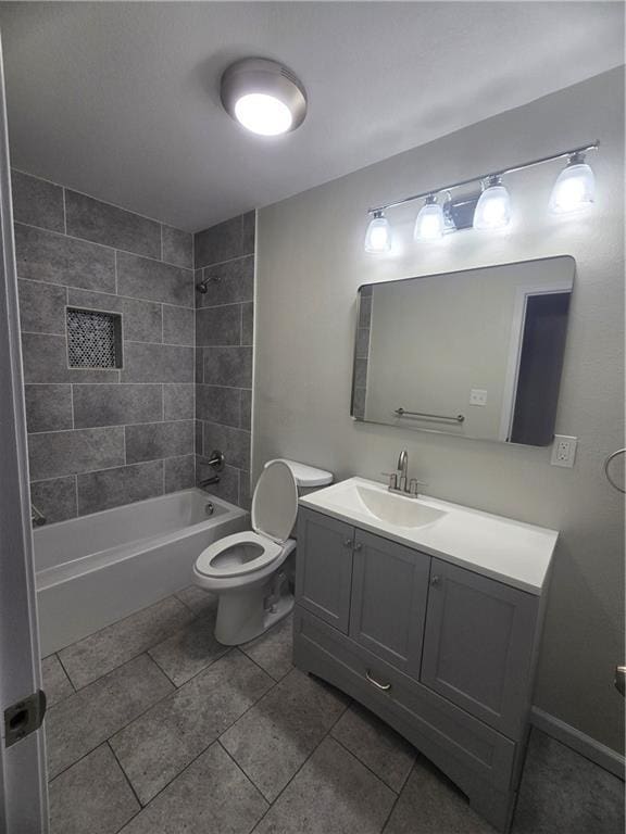 4939 Woodland Ave, Kansas City, MO 64130 - photo 12