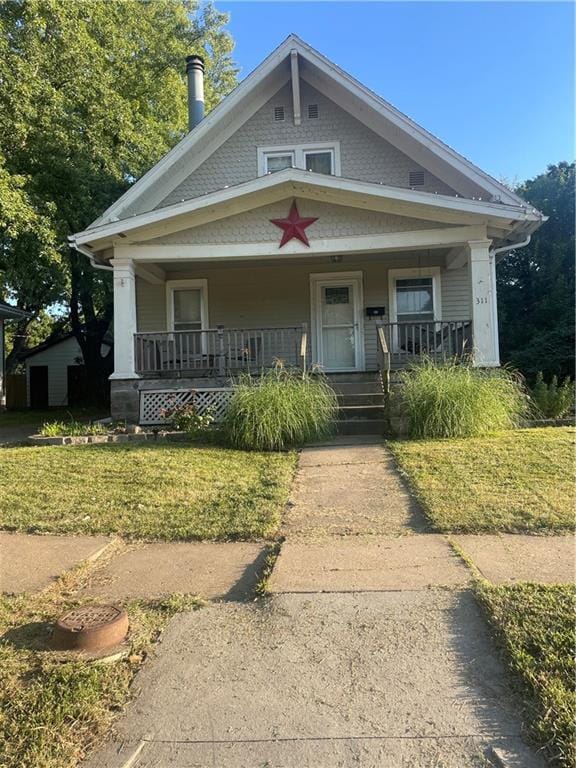 view of front of house with covered porch