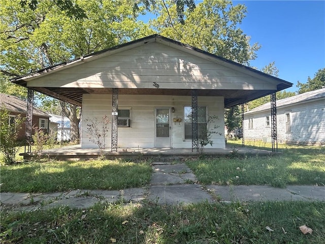 bungalow featuring a porch