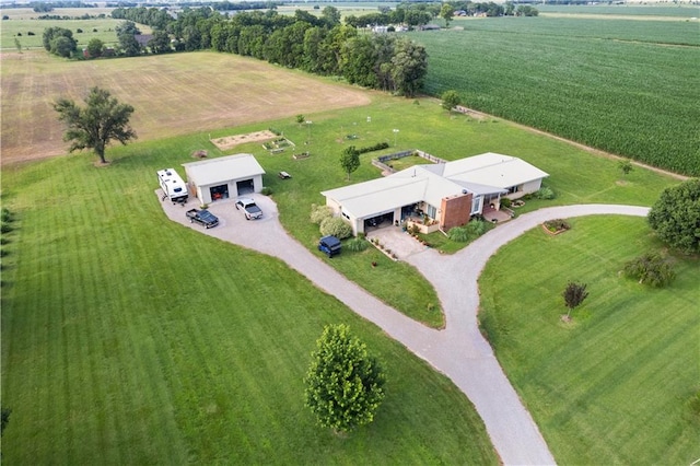 birds eye view of property featuring a rural view