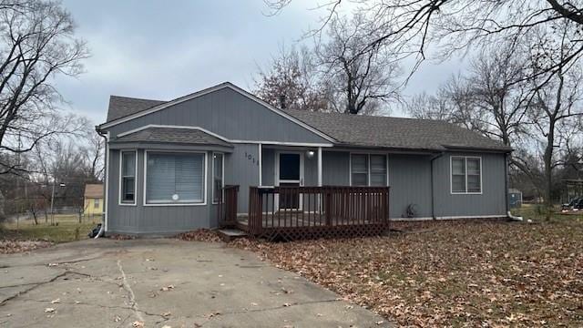 view of front of home with a deck