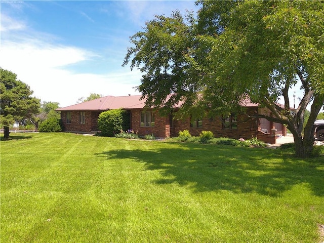 27061 Willow Dr, Paola, KS 66071 - view of grassy yard