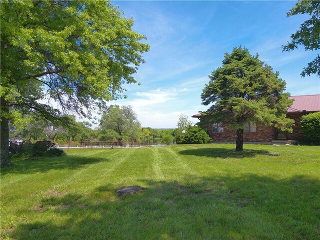 27061 Willow Dr, Paola, KS 66071 - view of grassy yard