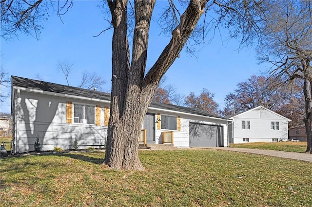 view of front of home with a front yard