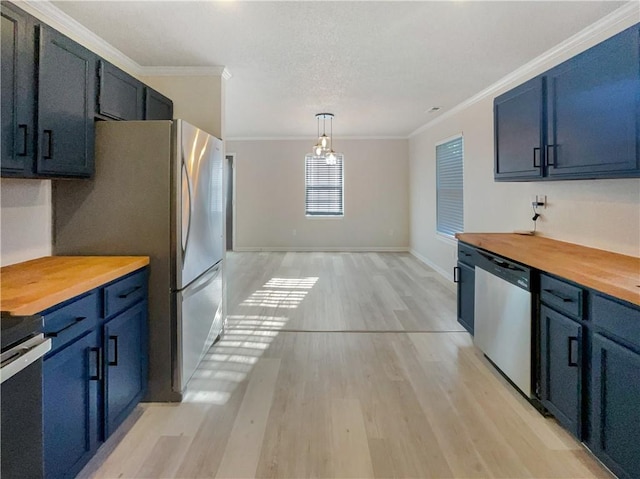 kitchen with an inviting chandelier, stainless steel appliances, light hardwood / wood-style floors, butcher block countertops, and blue cabinets