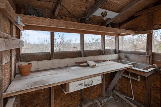 unfurnished sunroom with a healthy amount of sunlight