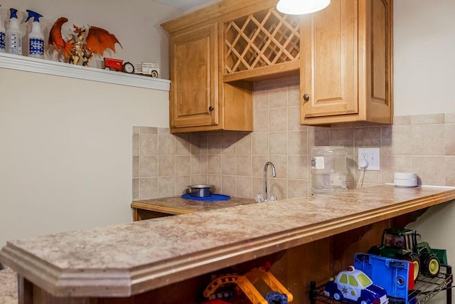 8500 NE 99th Ter, Kansas City, MO 64157 - kitchen featuring tasteful backsplash