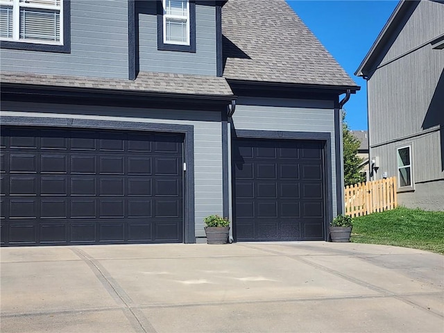 8500 NE 99th Ter, Kansas City, MO 64157 - view of garage