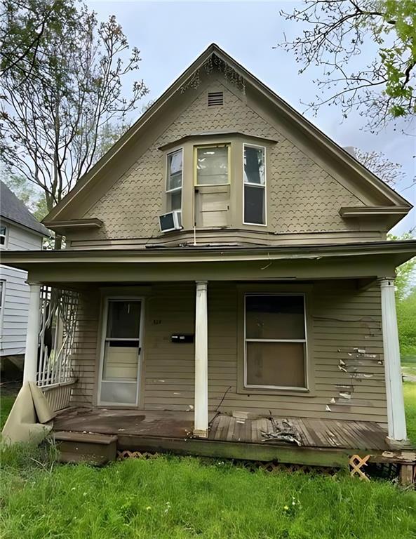 view of front of home with a porch