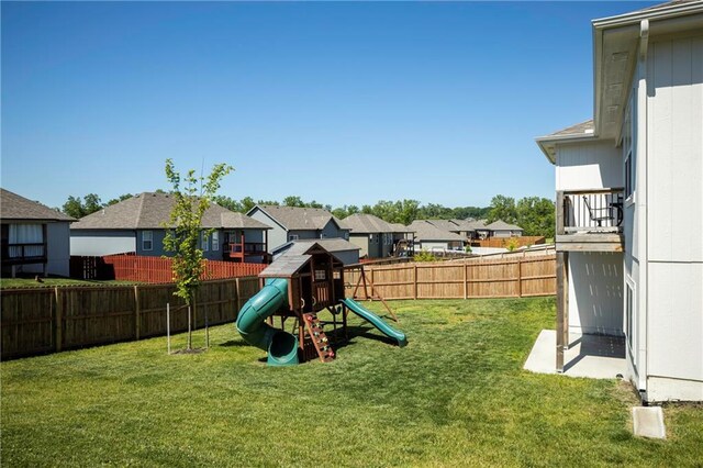 view of yard featuring a playground