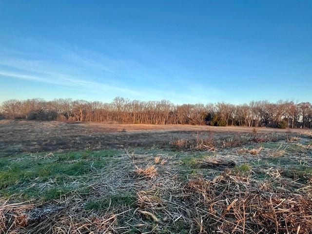 Listing photo 2 for 11.77ACRES 972nd Rd, Lawrence KS 66047