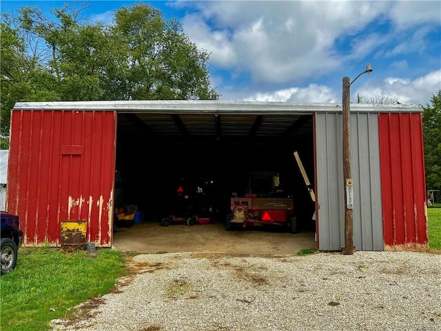 view of outbuilding