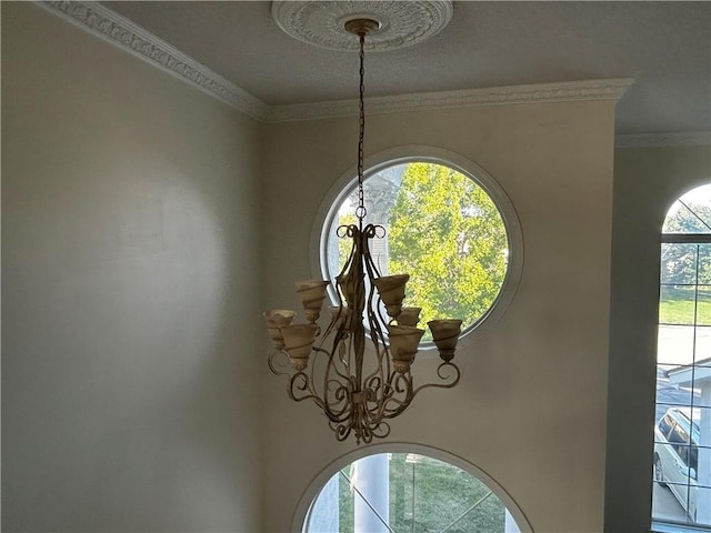 room details featuring ornamental molding