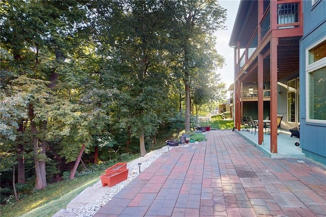 4602 NW Verona Dr, Riverside, MO 64150 - view of patio