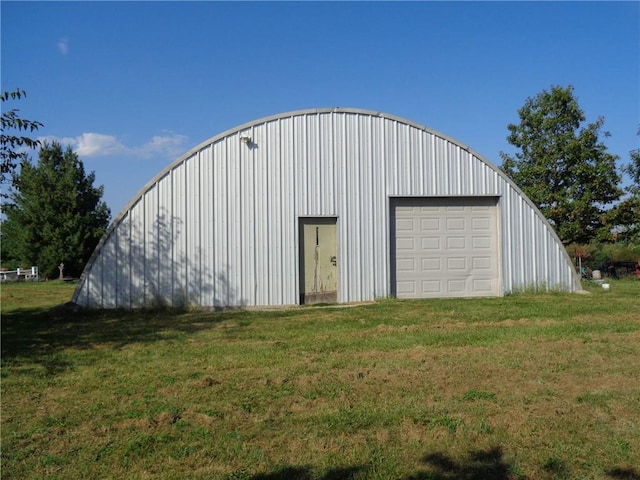 view of outbuilding with an outbuilding