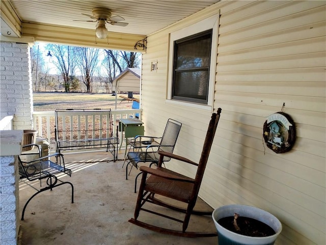 view of patio with ceiling fan