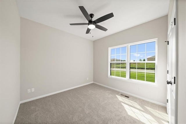 14566 Aurora Ln, Basehor, KS 66007 - unfurnished room featuring baseboards, carpet flooring, and a ceiling fan