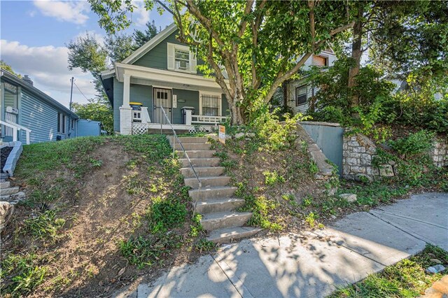 view of front of house with a porch